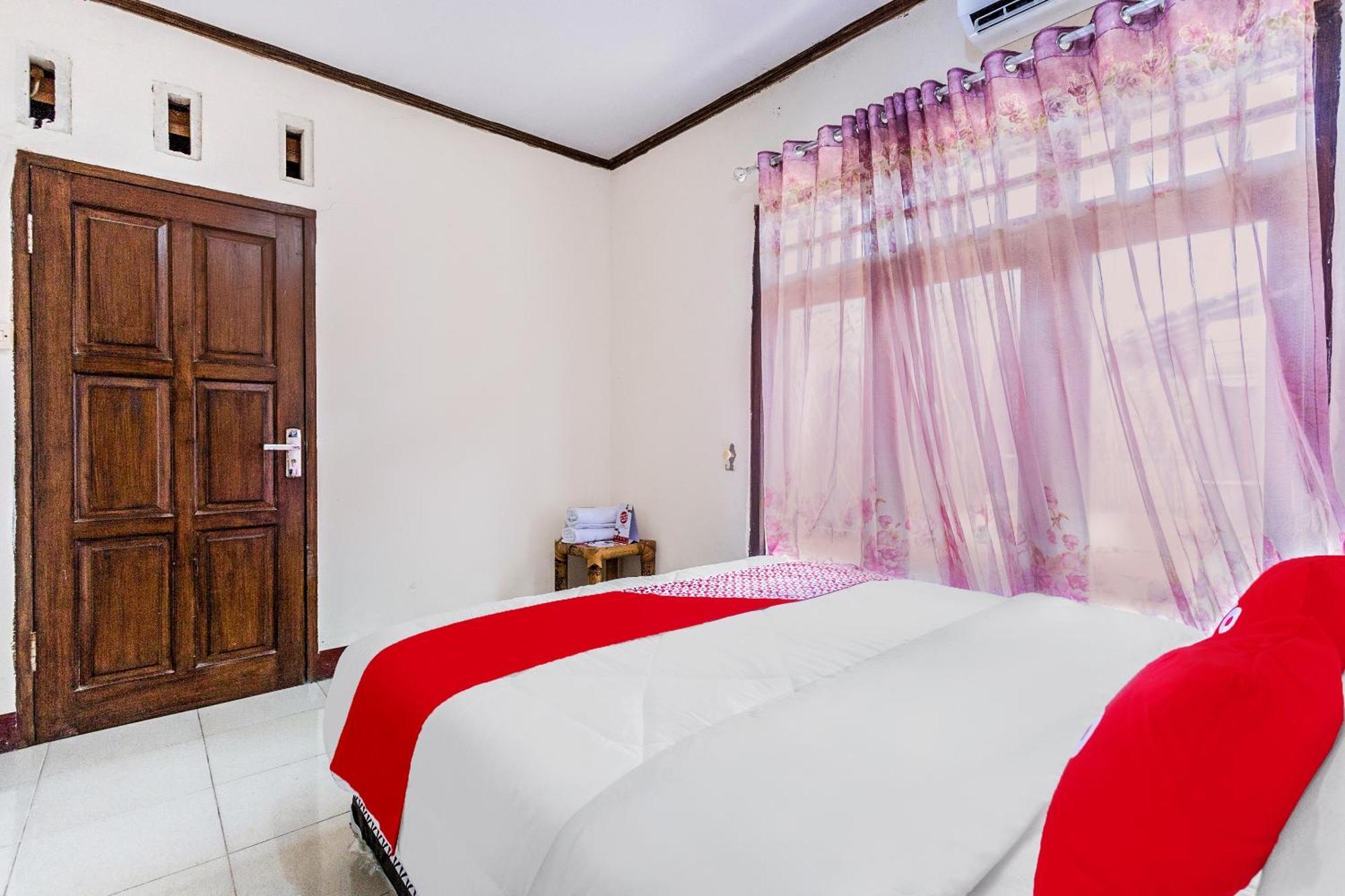 Oyo 1837 Telone Bungalow Palebah Εξωτερικό φωτογραφία