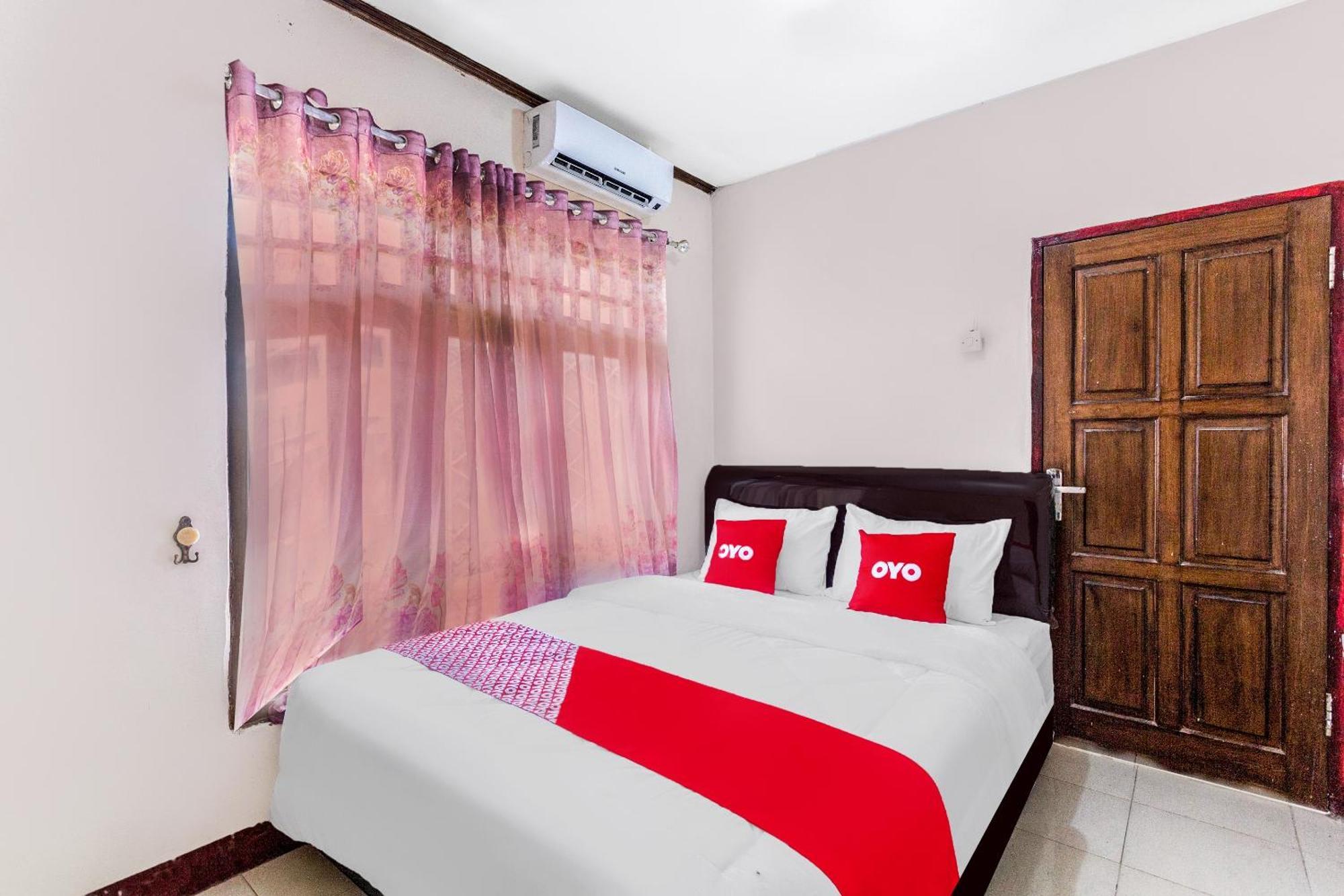 Oyo 1837 Telone Bungalow Palebah Εξωτερικό φωτογραφία