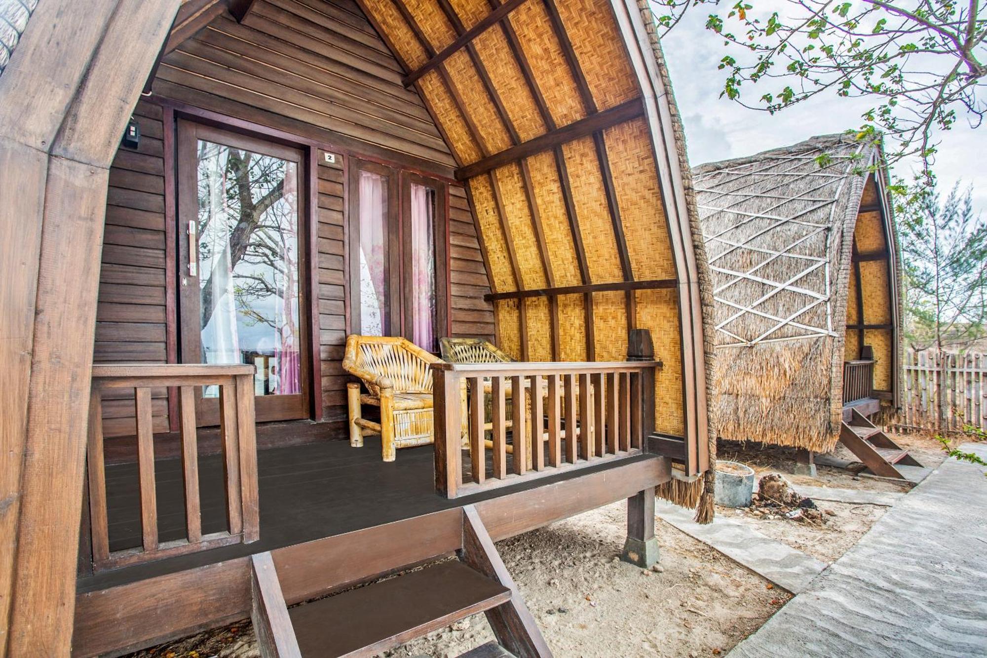 Oyo 1837 Telone Bungalow Palebah Εξωτερικό φωτογραφία